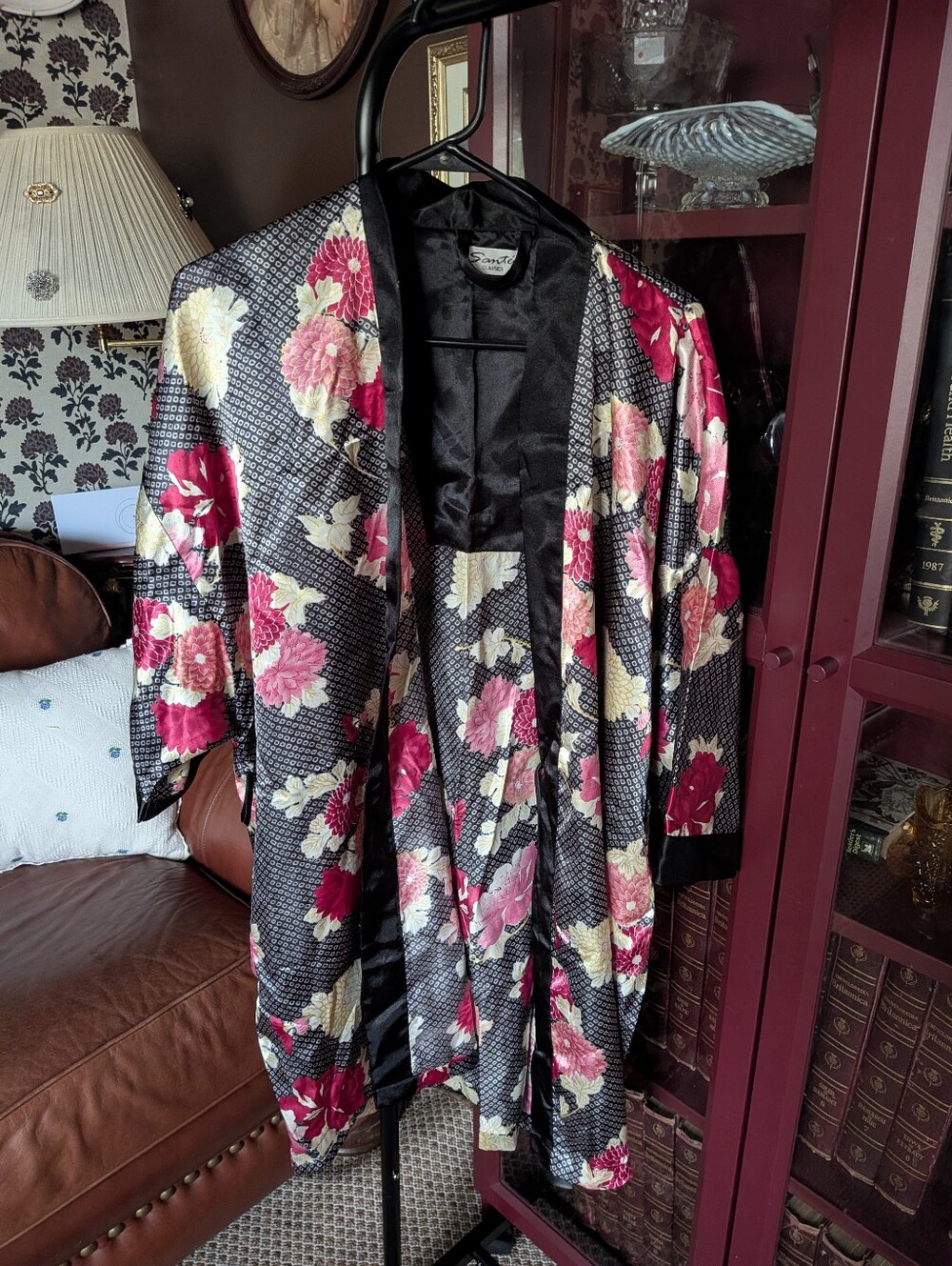 Vintage Floral Satin Kimono Jacket - Black with Pink & Cream Flowers